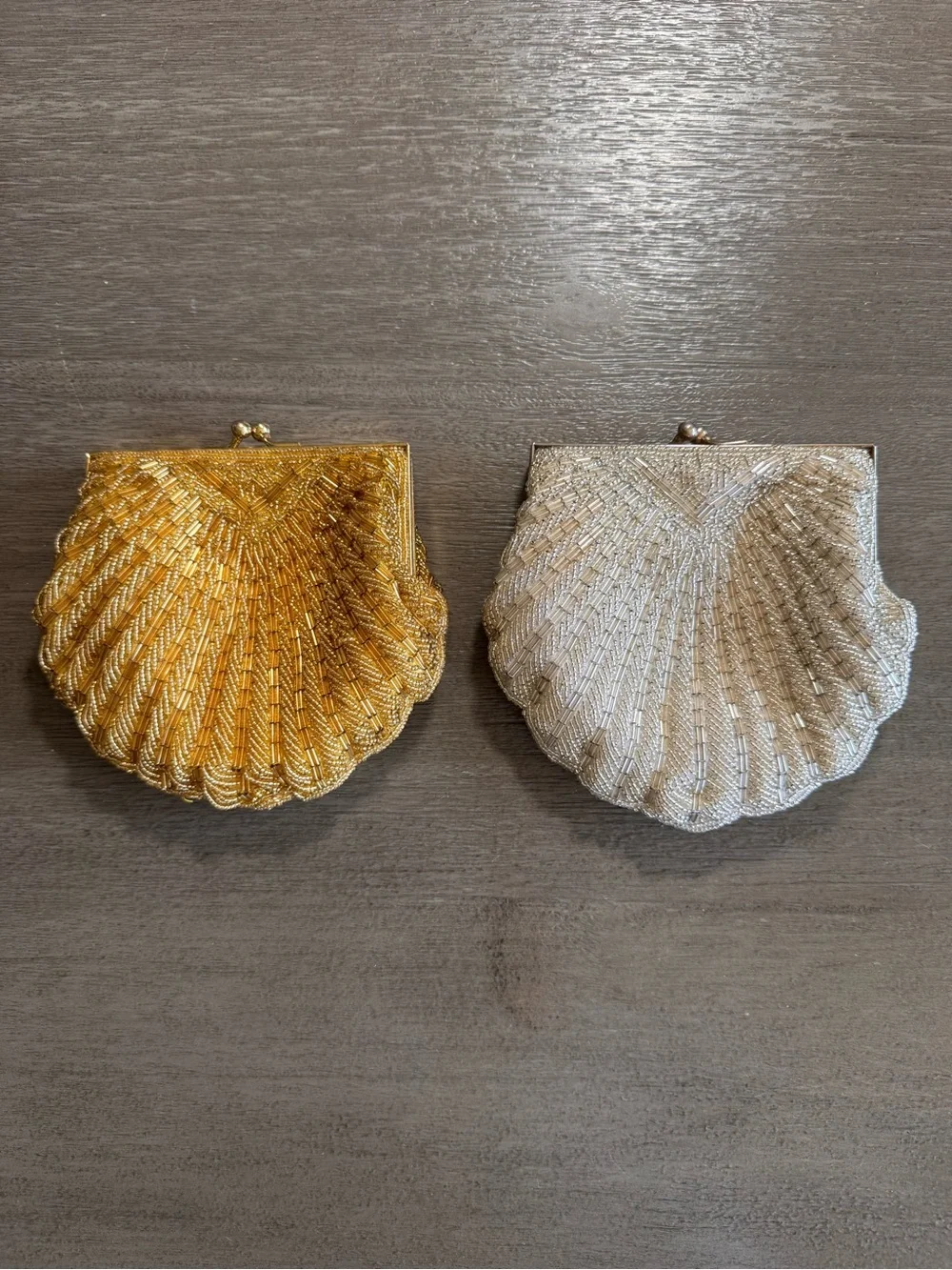 Vintage set included